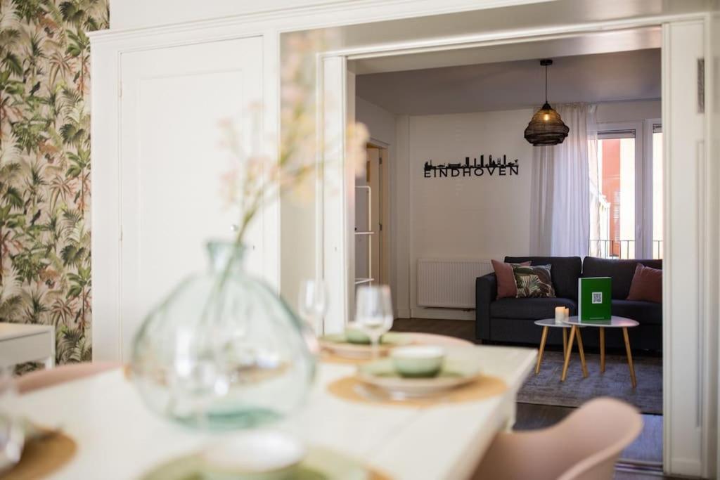 Elegant 2 Bedroom Apartment 75M2 - Sd23G ไอนด์โฮเวน ภายนอก รูปภาพ