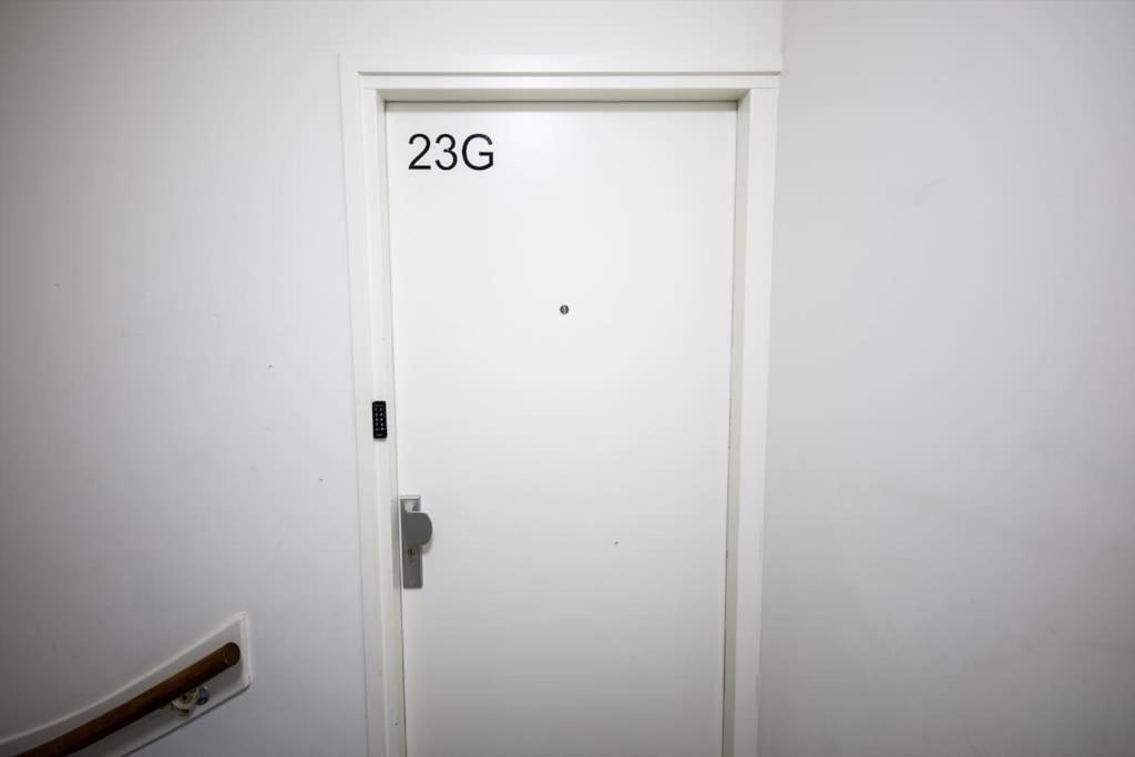 Elegant 2 Bedroom Apartment 75M2 - Sd23G ไอนด์โฮเวน ภายนอก รูปภาพ